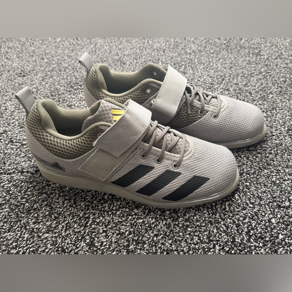 ADIDAS POWERLIFT 5 WEIGHTLIFTING SHOES, Men’s 8.5, Olive Green